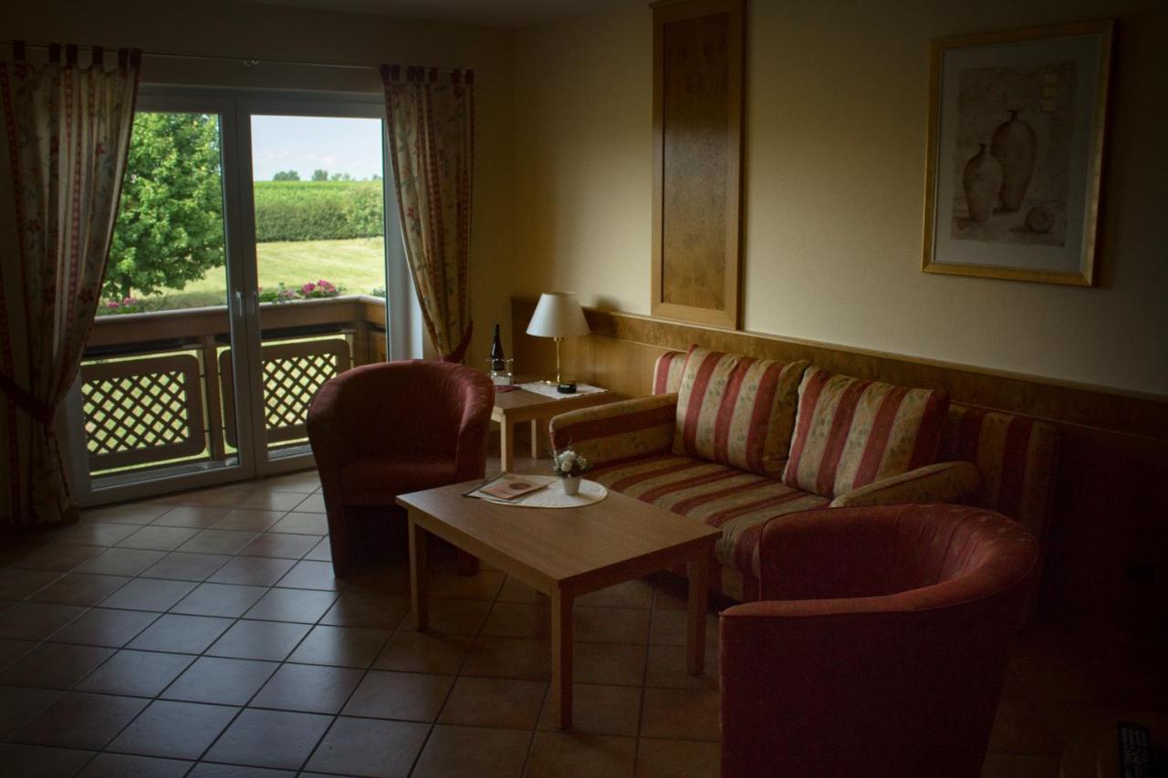 Gaestehaus Vinetum Altdorf  Esterno foto